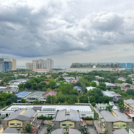 L Condotel Paranaque City Esterno foto