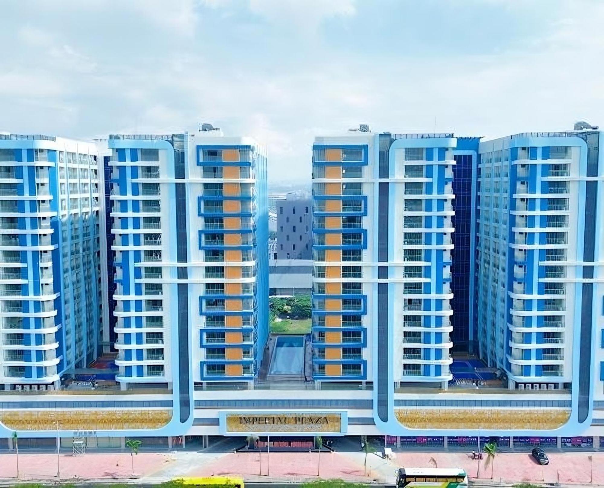 L Condotel Paranaque City Esterno foto