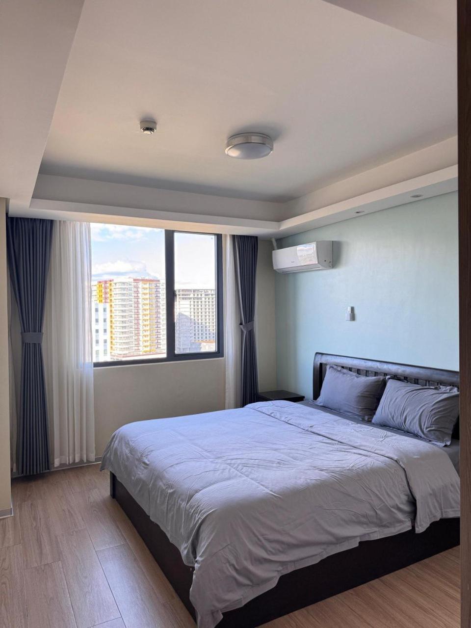 L Condotel Paranaque City Camera foto