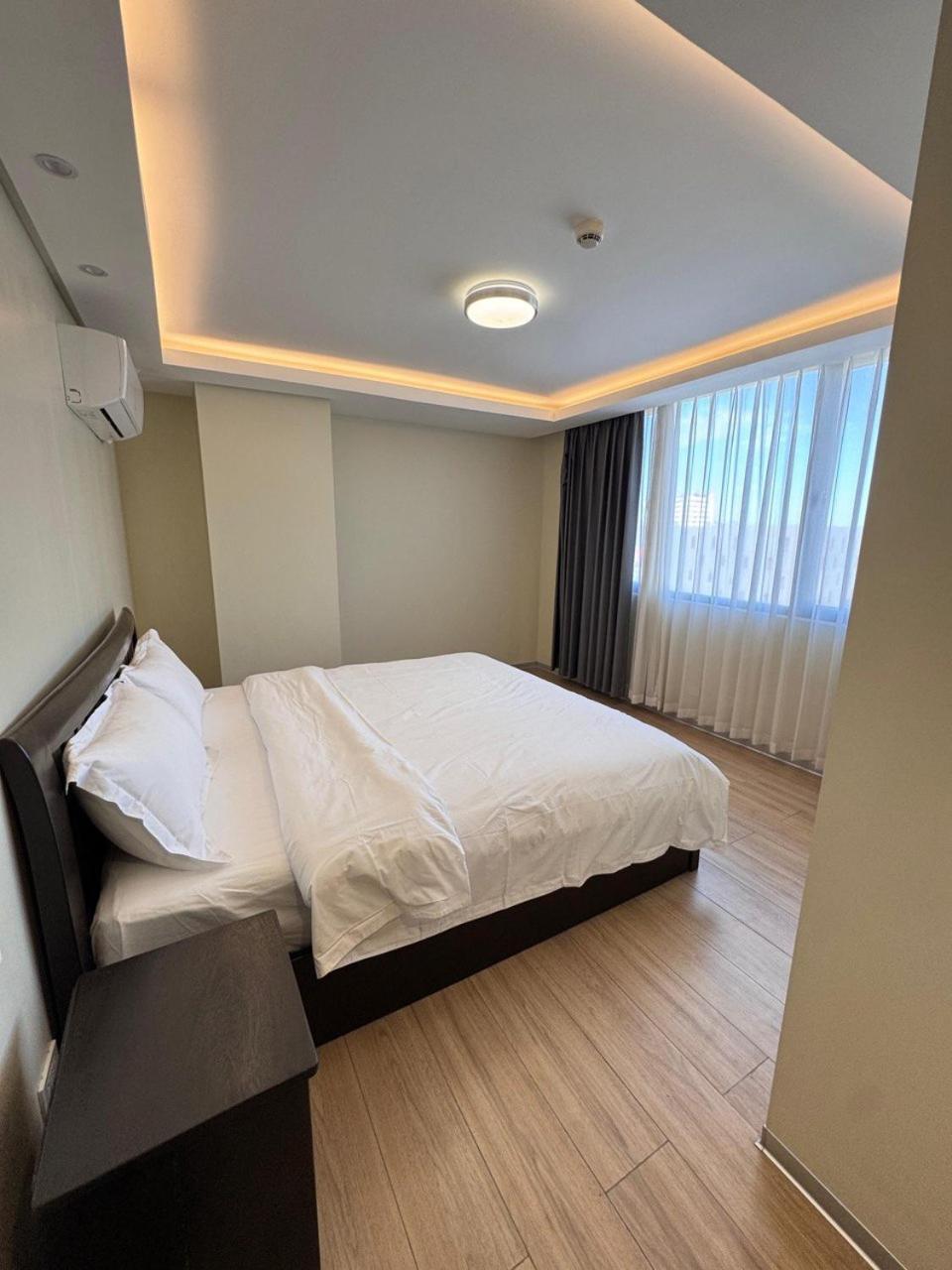 L Condotel Paranaque City Camera foto